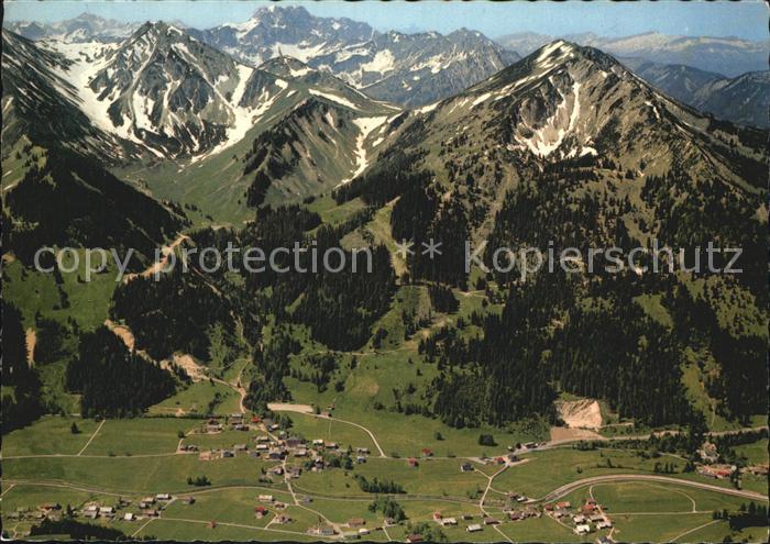 Tannheimertal Schattenwald Fliegeraufnahme mit Rhonespitze