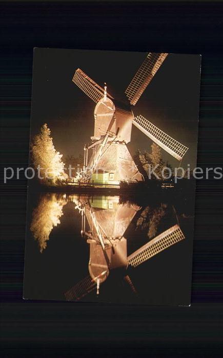 Alblasserdam Watermolen Wassermuehle Wasserspiegelung bei Nacht