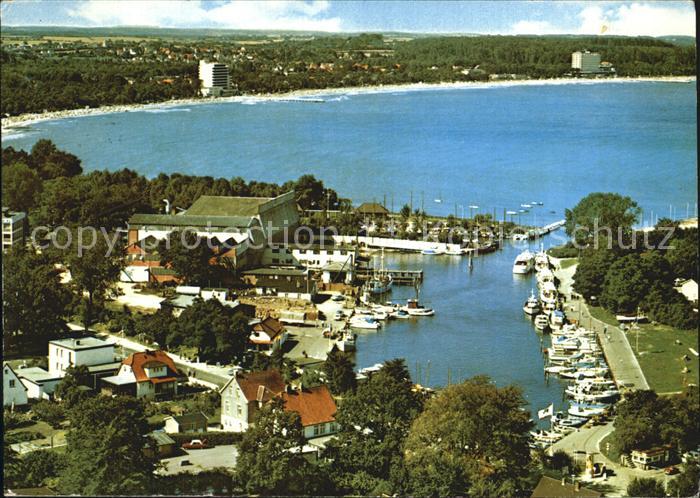 Niendorf Ostseebad Hafen mit Blick auf Timmendorfer Strand Fliegeraufnahme