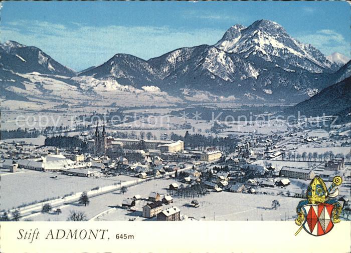 Admont Steiermark Gesamtansicht mit Benediktinerstift Wintersportplatz Alpenpano