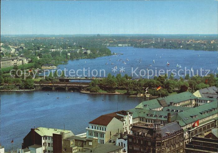 HAMBURG  CITY Blick ueber Binnen und Aussenalster