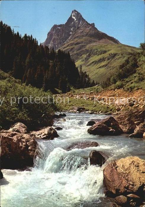 Patteriol am Arlberg Flusspartie