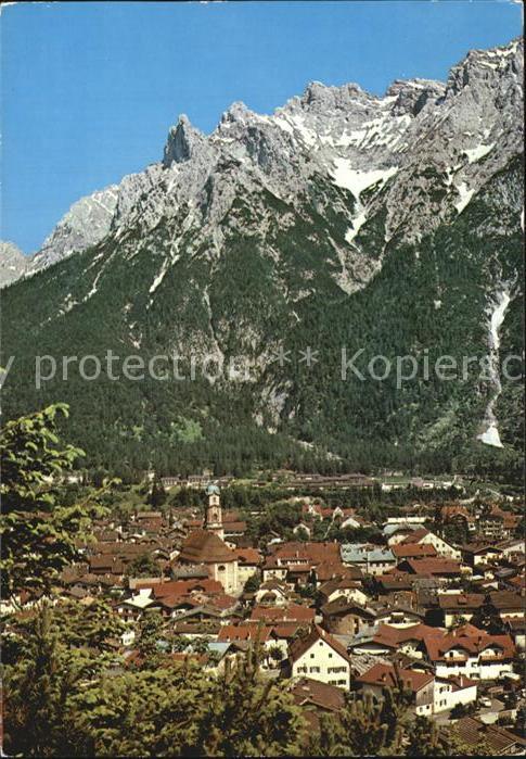 Mittenwald Karwendel Tirol mit Viererspitze