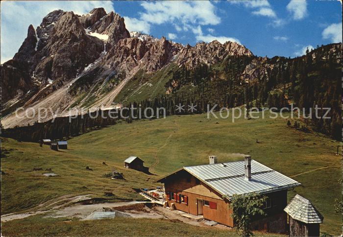 Sesto Sexten Suedtirol Rifugio Rudi Huette Rotwandwiesen
