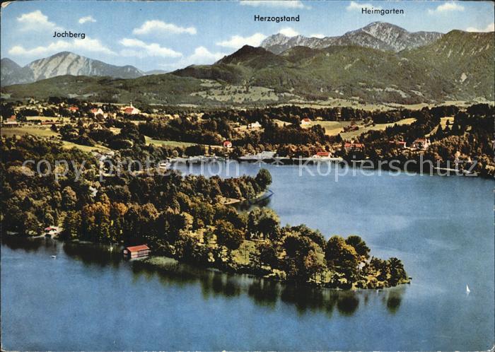Staffelsee Campingplatz Halbinsel Burg mit Blick nach Murnau und Alpen