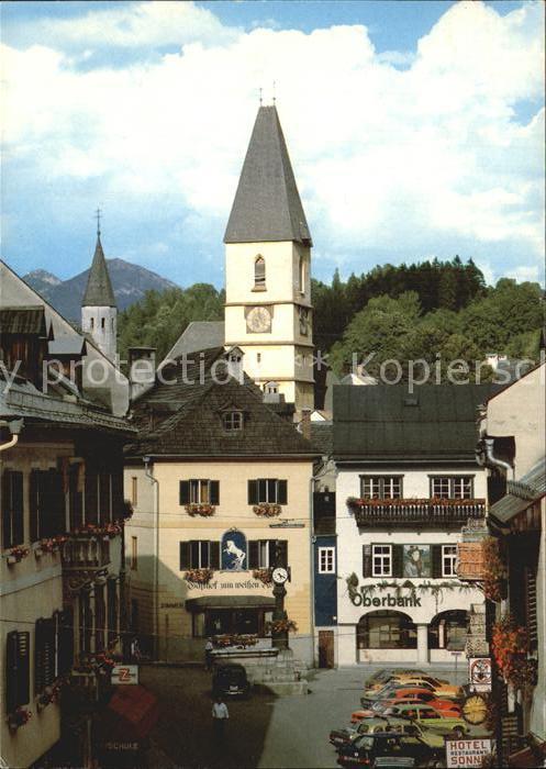 Bad Aussee Steiermark Hauptplatz mit Standuhr Spitalkirche Sankt Pauluskirche