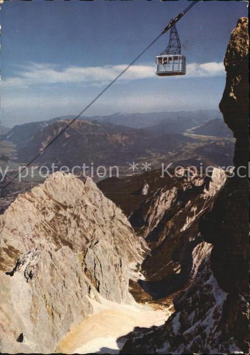 Seilbahn Bayerische Zugspitzbahn Waxenstein Hoellental Isartal