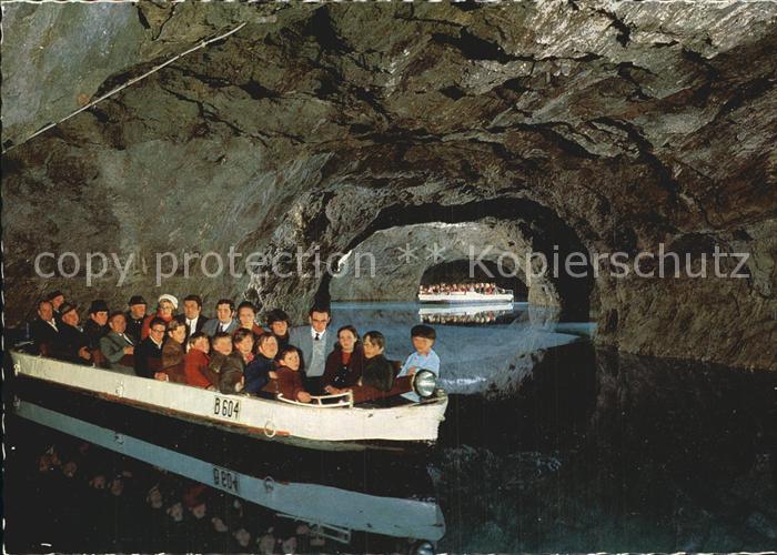 Hoehlen Caves Grottes Seegrotte Hinterbruehl Moedling Motorbootfahrt