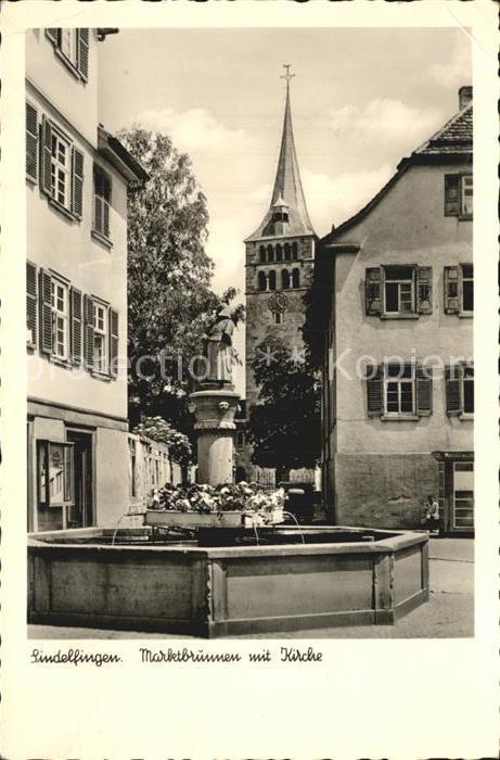 Sindelfingen Marktbrunnen mit Kirche