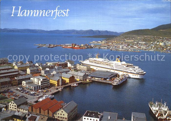 Hammerfest Fliegeraufnahme Kreuzfahrschiff