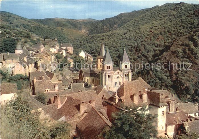 Conques Aveyron Vue generale
