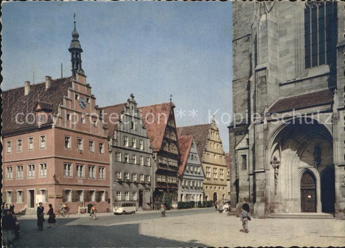 Dinkelsbuehl Marktplatz Kirche