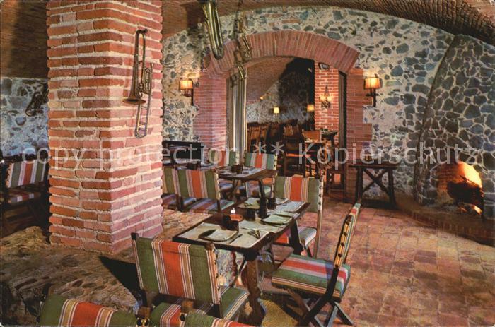 Gerona Castillo Fortaleza Museum Comedor