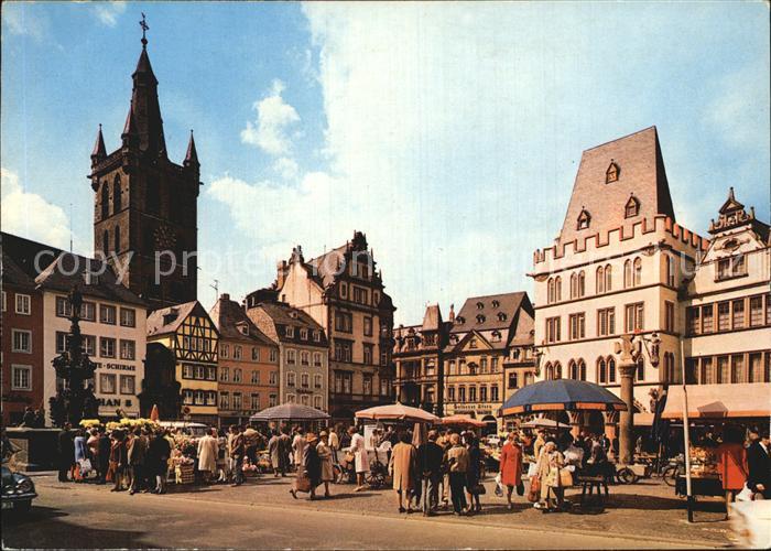 Trier Hauptmarkt Steipe Kirche Gangolf Petrusbrunnen Marktkreuz