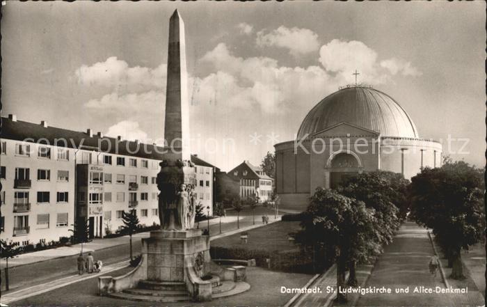 Darmstadt St Ludwigskirche und Alice Denkmal