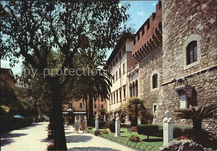 Carrara Accademia di Belle Arti Akademie der schoenen Kuenste