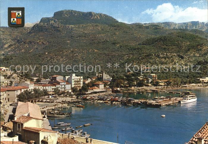 Puerto de Soller Blick auf Hafen und Berge