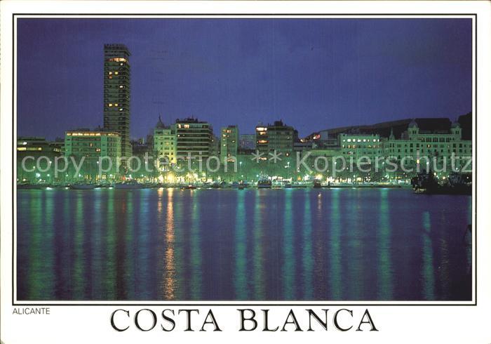 Alicante vista nocturna Nachtaufnahme vom Meer aus