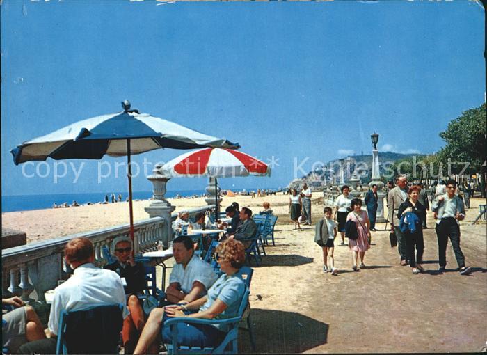 Calella Playa y Paseo Manuel Puigvert Strand Promenade