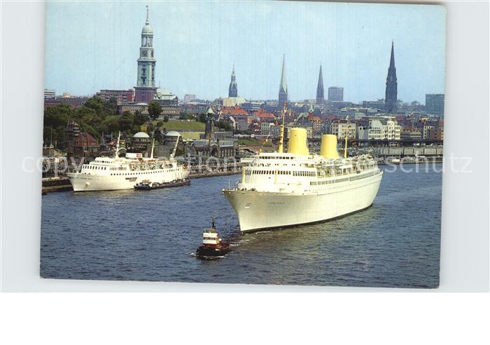 HAMBURG  CITY Hafen mit Stadtpanorama
