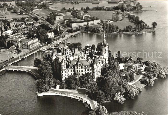 Schwerin Mecklenburg Schloss Fliegeraufnahme