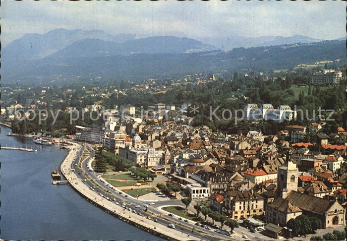 Evian-les-Bains Haute Savoie Fliegeraufnahme