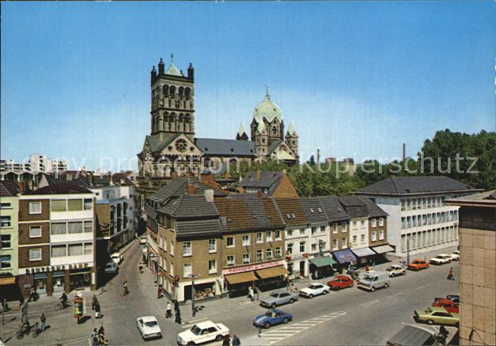 Neuss Markt Blick auf Muenster