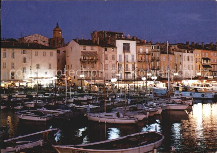 Saint Tropez Var La tombee de la nuit Quais