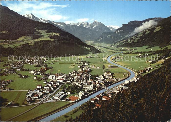 Zell Ziller Tirol Fliegeraufnahme mit Ahornspitze Tristner