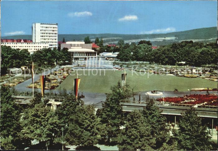 Hameln Weser Buergergarten mit Weserbergland-Festhalle