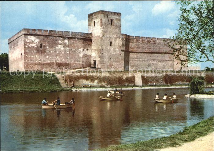 Gyula Var Festung Teich Bootfahren