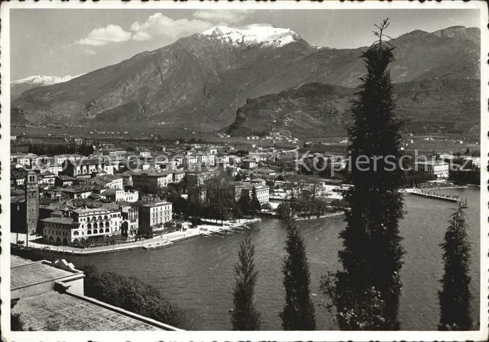Riva del Garda Panorama Gardasee Alpen