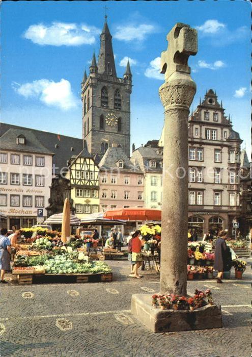 Trier Markt und St Gangolf Kirche