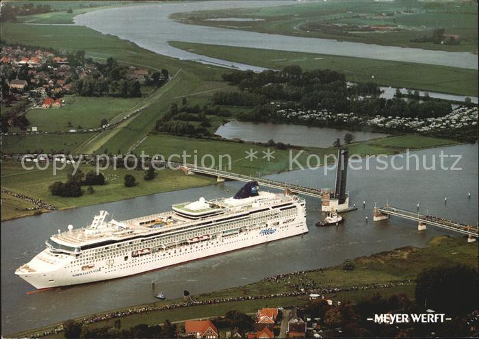 Schiffe Ships Navires Meyer Werft Norvegian Star Jann-Berghaus-Bruecke Leer