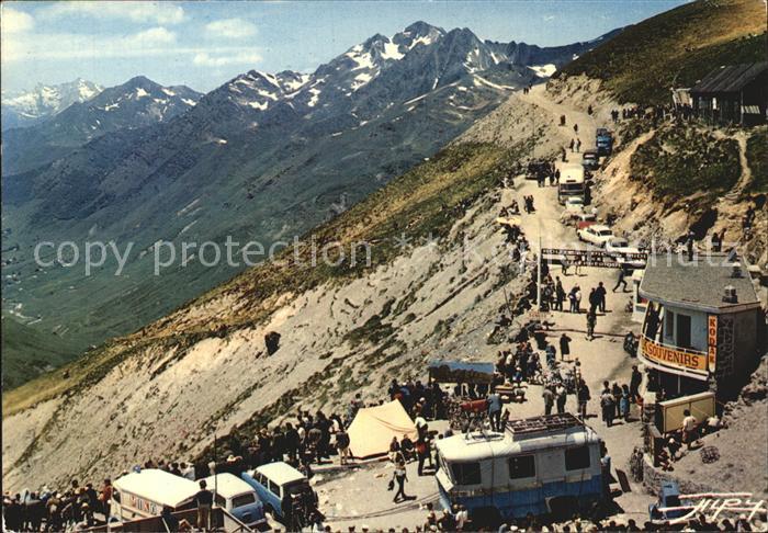Bigorre Hautes Pyrenees Region Col du Tourmalet Depart de la Route du Pic du Mid