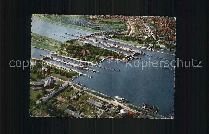 Brunsbuettelkoog Schleusen Anlagen Fliegeraufnahme