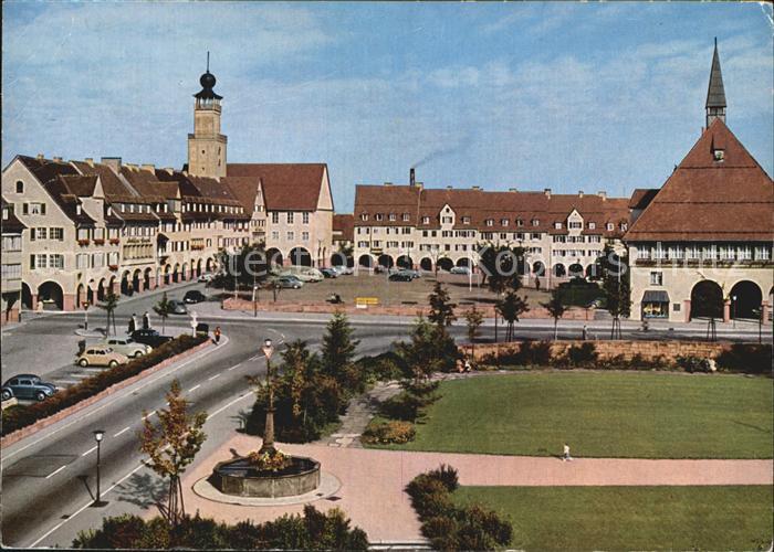 FREUDENSTADT BW Marktplatz mit Stadt und Rathaus