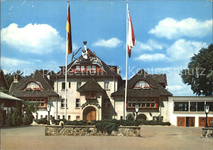 Niendorf Ostseebad Cafe Keese Ball Paradox