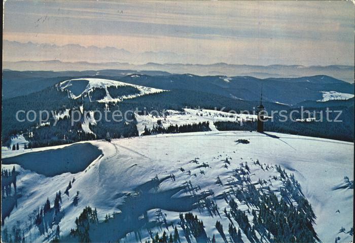 Feldberg Schwarzwald Seebuck mit Fernsehturm und Schweizer Alpen Fliegeraufnahme