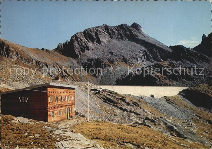 Reisseck Kaernten Hoehenbahnhaus mit Sperre Grosser Muehldorfer See
