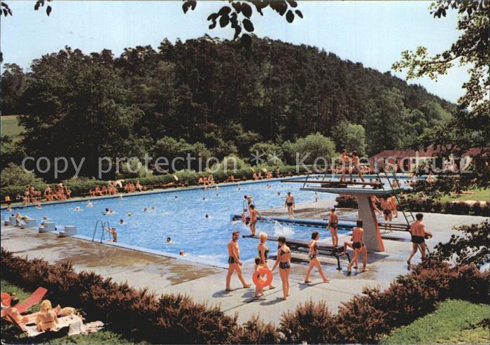 Nastaetten Taunus Waldschwimmbad