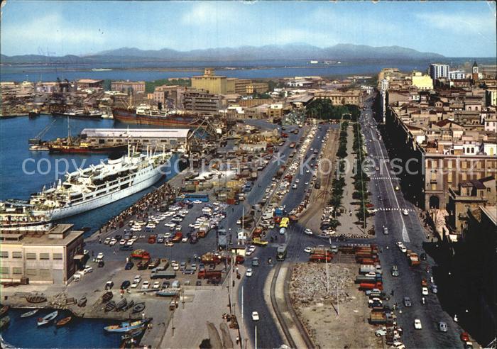Cagliari Panorama des Hafens und der Rom Strasse
