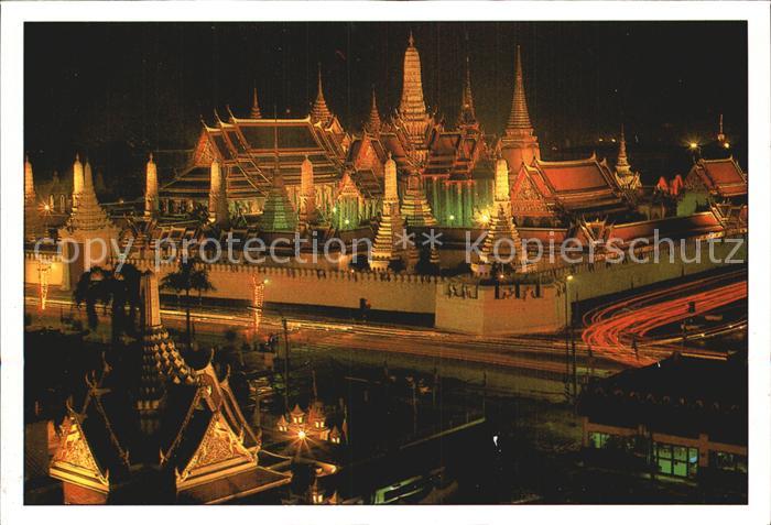 Bangkok Emerald Buddha Temple at Night
