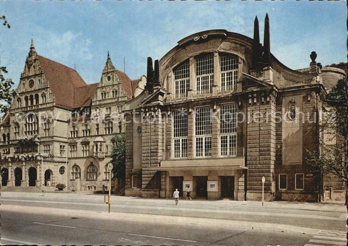 BIELEFELD  CITY Theater und Rathaus