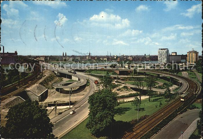 MANNHEIM BW Auffahrt zur Rheinbruecke