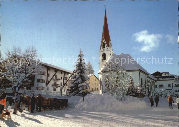 Seefeld Tirol mit Pfarrkirche St. Oswald