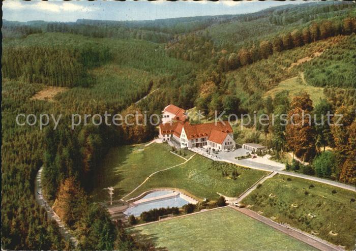 Barsinghausen Fliegeraufnahme Verbandsheim des Niedersaechsischen Fussballverban