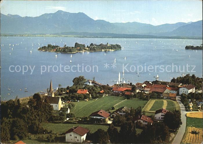 Gstadt Chiemsee Fliegeraufnahme mit Fraueninsel
