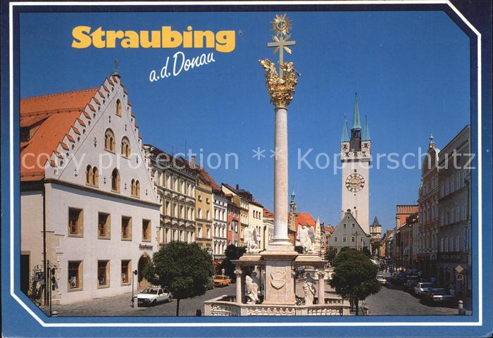 Straubing Dreifalitgkeitssaeule mit Stadtturm