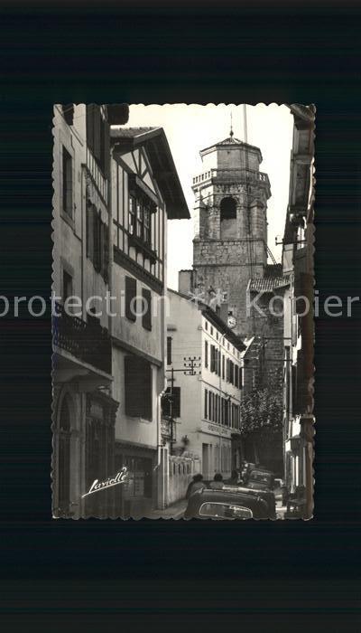 Saint-Jean-de-Luz Le clocher dell Eglise